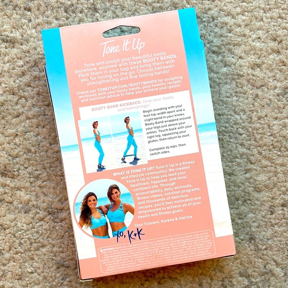 NWT Tone It Up Booty Bands Two Pack with Travel Pouch COPY - Picture 3 of 3